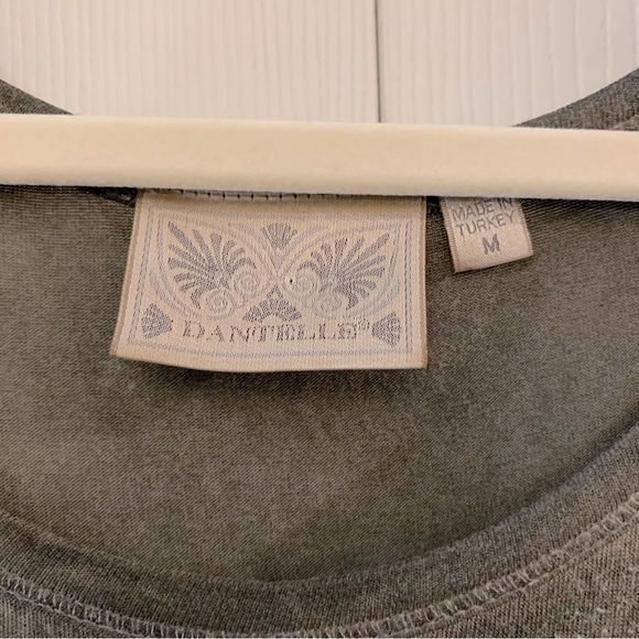 Dantelle Short Sleeve Smoky Gray Tunic/Blouse/Shirt EUC - Picture 3 of 9